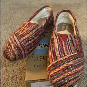 Cute Multi Knit Toms- Size 7 1/2